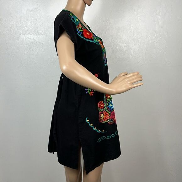 Vestido Traditional Mexican Black Embroidered Tunic Dress Size S - Picture 2 of 6